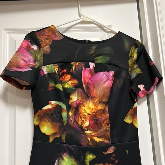 Alexia Admor Dress size S midi. Excellent condition - Picture 4 of 7